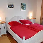 アパート Reetdachfachwerkvilla Am Wiesengrund