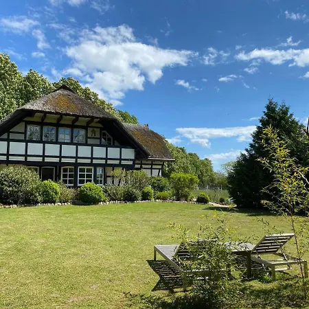 Appartamento Reetdachfachwerkvilla Am Wiesengrund *