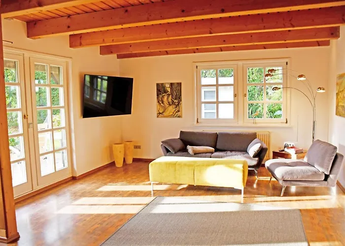 Reetdachfachwerkvilla Am Wiesengrund Appartamento *
